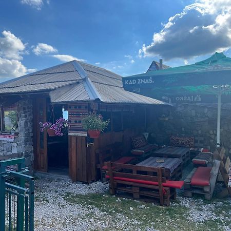 Bed and Breakfast Kod Kapetana Tea Gornji Lukomir Zewnętrze zdjęcie
