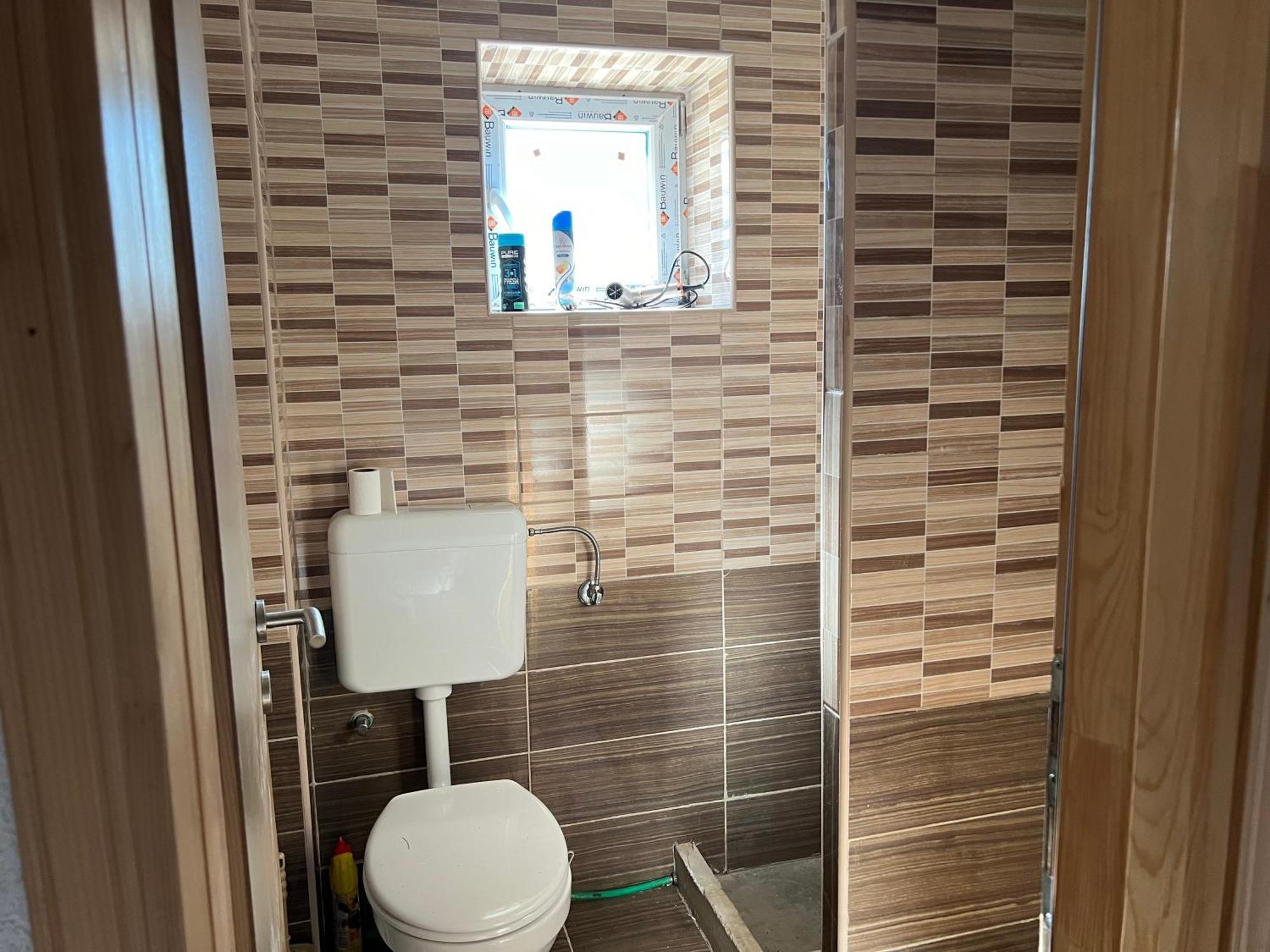 Bed and Breakfast Kod Kapetana Tea Gornji Lukomir Zewnętrze zdjęcie
