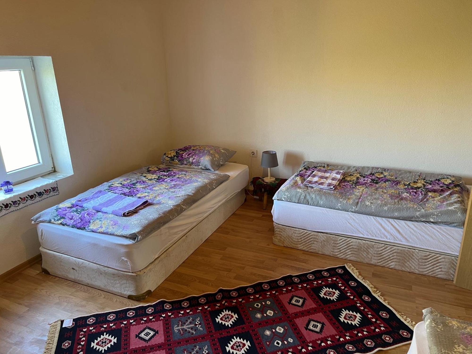 Bed and Breakfast Kod Kapetana Tea Gornji Lukomir Zewnętrze zdjęcie