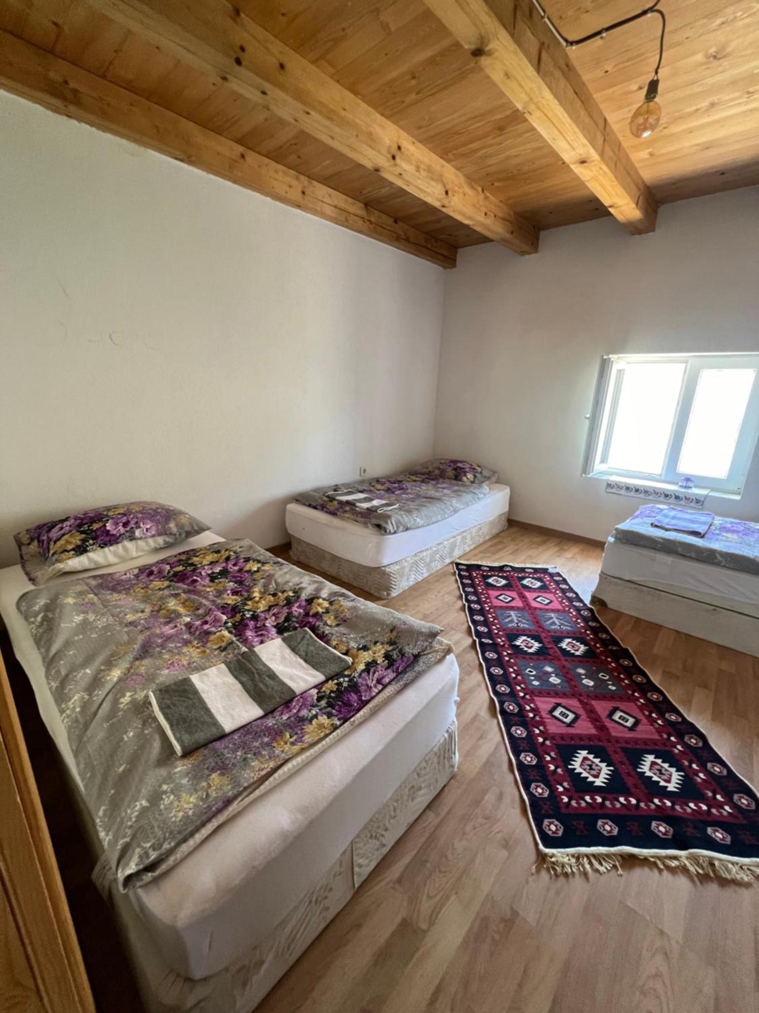 Bed and Breakfast Kod Kapetana Tea Gornji Lukomir Zewnętrze zdjęcie